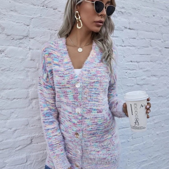 Button Front Patch Pocket Fuzzy Knit Cardigan - Picture 4 of 9